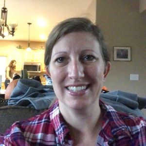 Meet your Posher, Nicole